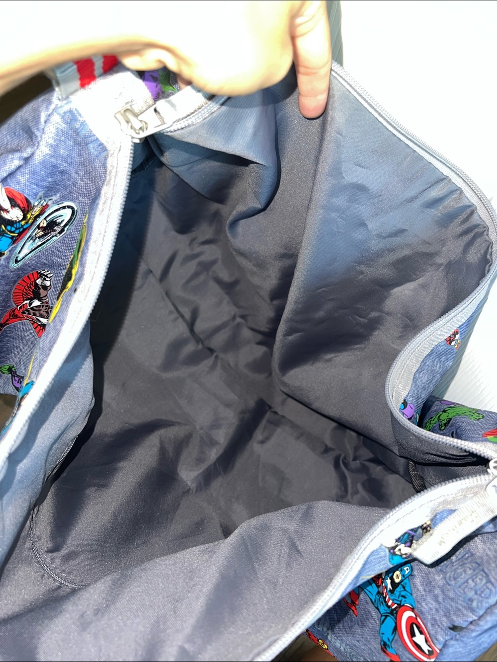 Pottery Barn Kids Avengers duffle bag - Picture 6 of 7